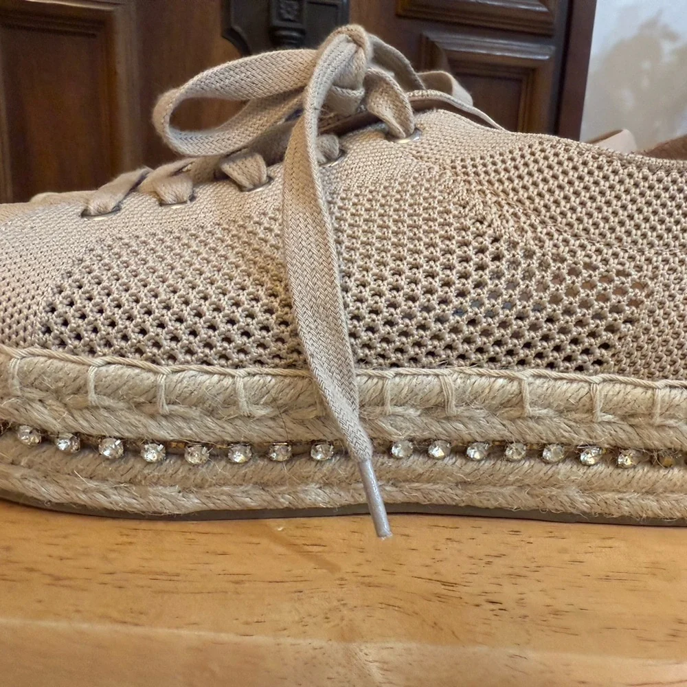 Chelsea & Violet‎ Beige Espadrille Sneakers